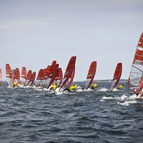 Tallinnas toimunud NeilPryde RS: X purjelaua Euroopa noorte meistrivõistluste Tallinna etapi võitsid Poola ja Itaalia.